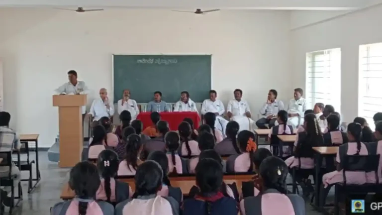 ತುರುವನೂರು ಕಾಲೇಜಿನಲ್ಲಿ ಬಿ.ಸಿ.ಎ., ಬಿ.ಇಡಿ. ಇಂಟಿಗ್ರೇಟೆಡ್ ಕೋರ್ಸ್ ಆರಂಭಕ್ಕೆ ಒತ್ತಾಯ: ಗ್ರಾಮಸ್ಥರಿಂದ ಎಚ್ಚರಿಕೆ