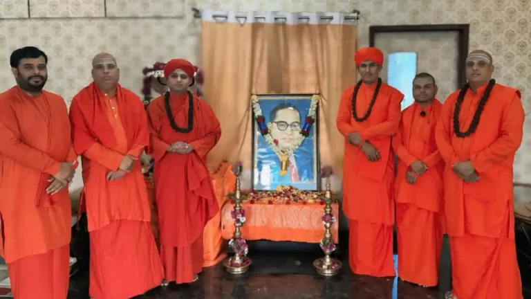 ಆಧುನಿಕ ಭಾರತದ ಅಡಿಪಾಯ ನಿರ್ಮಿಸಿದವರು ಡಾ.ಬಿ.ಆರ್ ಅಂಬೇಡ್ಕರ್ : ಇಮ್ಮಡಿ ಸಿದ್ಧರಾಮೇಶ್ವರ ಸ್ವಾಮೀಜಿ