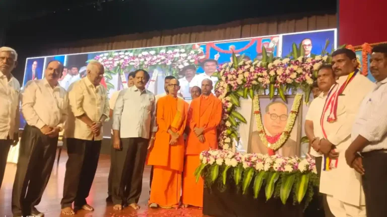 ಕೋರ್ಟ್ ಮೊರೆ ಹೋಗಲು ಬಲಗೈ ಸಮುದಾಯ ನಿರ್ಧಾರ: ಶ್ರೀ ಜ್ಞಾನ ಪ್ರಕಾಶ್ ಸ್ವಾಮೀಜಿ ಕರೆ