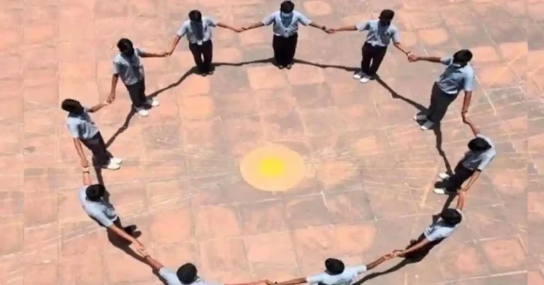 ಚಿತ್ರದುರ್ಗದಲ್ಲಿ ಇಂದು ‘ಶೂನ್ಯ ನೆರಳು’ ಅದ್ಭುತ: ಮಧ್ಯಾಹ್ನ ನೆರಳು ಕಾಣೆಯಾದ ಕ್ಷಣ