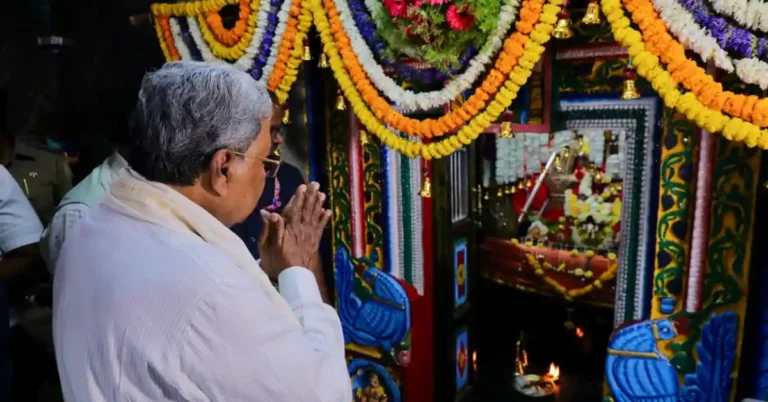 ದೇವರನ್ನು ನಂಬಿ, ಮೂಢನಂಬಿಕೆಗಳನ್ನು ತ್ಯಜಿಸಿ: ಸಿಎಂ ಸಿದ್ದರಾಮಯ್ಯ ಕರೆ