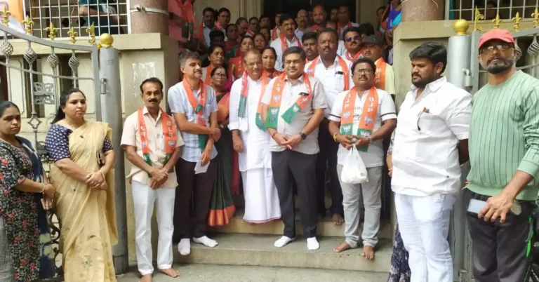 ಮೋದಿ ಸರ್ಕಾರಕ್ಕೆ 12 ವರ್ಷ ಪೂರ್ಣ: ಚಿತ್ರದುರ್ಗದ ನೀಲಕಂಠೇಶ್ವರ ಸನ್ನಿಧಿಯಲ್ಲಿ ನಮೋ ಹೆಸರಲ್ಲಿ ವಿಶೇಷ ಪೂಜೆ