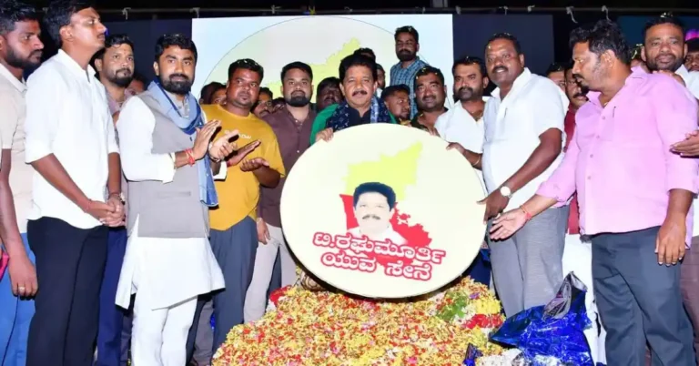 ಶಾಸಕ ಟಿ.ರಘುಮೂರ್ತಿ ಹುಟ್ಟು ಹಬ್ಬ : ಟಿ.ರಘುಮೂರ್ತಿ ಯುವ ಸೇನೆ ಲೋಗೋ ಬಿಡುಗಡೆ