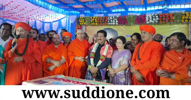 ರಘುಮೂರ್ತಿ ಮೂಲಕವಾಗಿ ಜಿಲ್ಲೆಗೆ ಸಚಿವ ಸ್ಥಾನ ದೊರೆಯಲಿ: ಸರ್ವ ಸಮುದಾಯದ ಶ್ರೀಗಳ ಕೂಗು