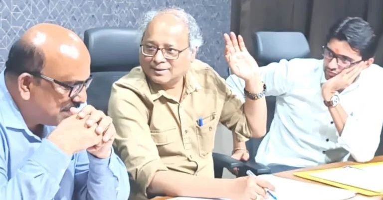 ಅರ್ಹ ಮತದಾರರು ಪಟ್ಟಿಯಿಂದ ಬಿಟ್ಟುಹೋಗದಂತೆ ಕ್ರಮವಹಿಸಿ: ಅಧಿಕಾರಿಗಳಿಗೆ ಆಮ್ಲಾನ್ ಆದಿತ್ಯ ಬಿಸ್ವಾಸ್ ನಿರ್ದೇಶನ