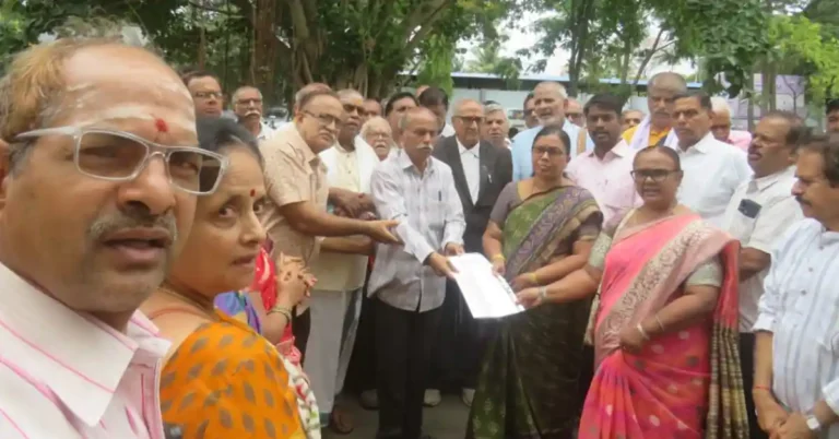 ಶಂಕರಾಚಾರ್ಯರ ವಿರುದ್ಧ ಅವಹೇಳನಕಾರಿ ಹೇಳಿಕೆ: ತಪ್ಪಿತಸ್ಥರ ವಿರುದ್ಧ ಕಠಿಣ ಕ್ರಮಕ್ಕೆ ಚಿತ್ರದುರ್ಗ ಬ್ರಾಹ್ಮಣ ಸಂಘ ಒತ್ತಾಯ