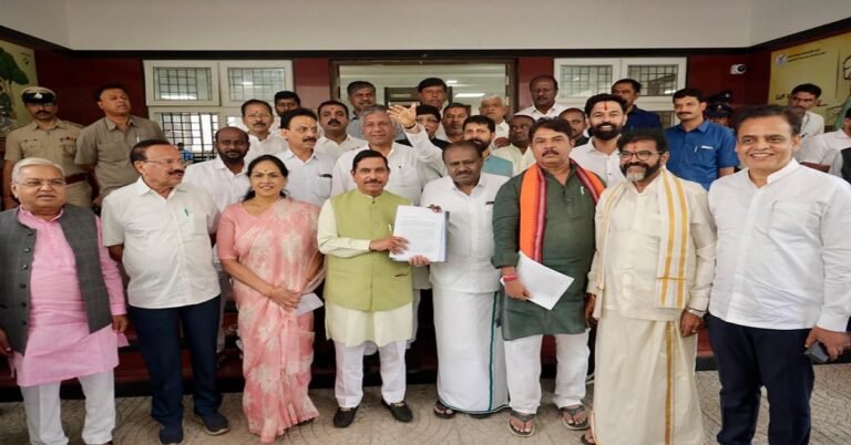 ರಾಜ್ಯದಲ್ಲಿ SIR ಲೋಪ : ಬಿಜೆಪಿ, ಜೆಡಿಎಸ್‌ ನಾಯಕರಿಂದ ಚುನಾವಣಾಧಿಕಾರಿಗೆ ದೂರು