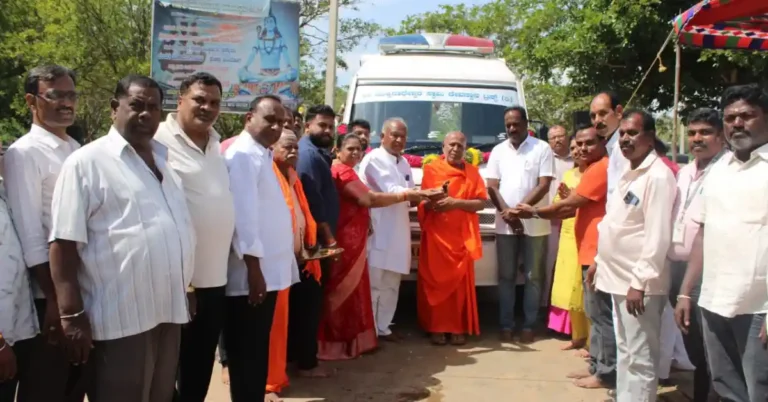 ಆಶಾಶ್ವತ ಬದುಕಿನಲ್ಲಿ ಉತ್ತಮ ಕಾರ್ಯಗಳ ಮೂಲಕ ಜೀವನ ಪವಿತ್ರಗೊಳಿಸಿ: ಶಿವಲಿಂಗಾನಂದ ಶ್ರೀಗಳ ಕರೆ