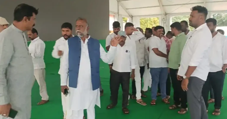 ನಾಳೆ ಹಿರಿಯೂರಿನಲ್ಲಿ ಡಿ.ಸುಧಾಕರ್ ನುಡಿನಮನ : ಸಿದ್ಧತೆ ಪರಿಶೀಲಿಸಿದ ಮಾಜಿ ಸಚಿವ ಎಚ್.ಆಂಜನೇಯ