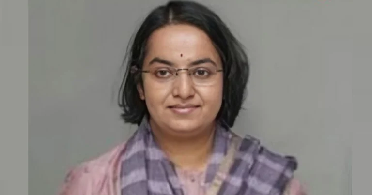ಶಾಲಾ ಅವಧಿಯಲ್ಲಿ ಬೋಧನೆಗೆ ಪ್ರಥಮ ಆದ್ಯತೆ : ಶಿಕ್ಷಕರಿಗೆ ತರಬೇತಿ, ಸಭೆ ಹಾಗೂ ಇತರೆ ಕಾರ್ಯಗಳಿಗೆ  ನಿಯೋಜನೆ ನಿಷೇಧ