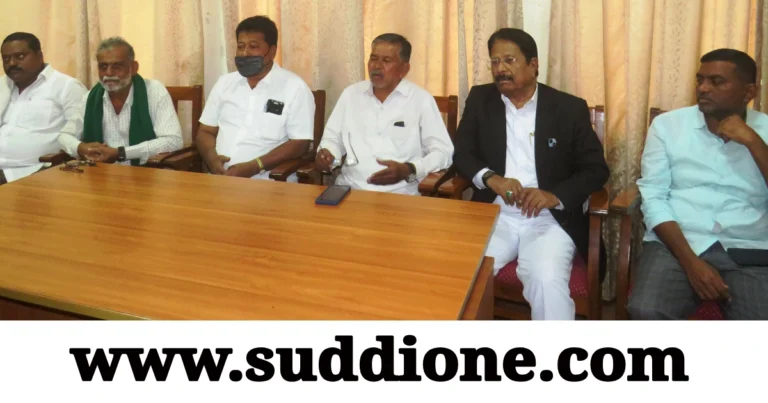 ನೀಟ್ ಅಕ್ರಮ ಖಂಡಿಸಿ ದೆಹಲಿಯಲ್ಲಿ ವಾಂಗ್ ಚುಕ್ ಧರಣಿ : ಚಿತ್ರದುರ್ಗದಲ್ಲಿ ವಿವಿಧ ಸಂಘಟನೆಗಳಿಂದ ಬೆಂಬಲ