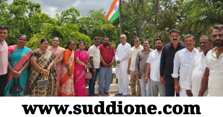 ಚಿತ್ರದುರ್ಗದಲ್ಲಿ ‘ಹರ್ ಘರ್ ತಿರಂಗಾ’ ಅಭಿಯಾನಕ್ಕೆ ಚಾಲನೆ: ಹಿರಿಯರ ತ್ಯಾಗ-ಬಲಿದಾನ ಯುವಪೀಳಿಗೆಗೆ ತಲುಪಲಿ : ಜಿ.ಎಚ್. ತಿಪ್ಪಾರೆಡ್ಡಿ ಕರೆ