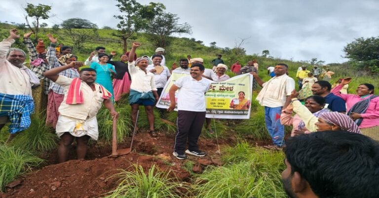 ದಾವಣಗೆರೆ : ವಿ.ಬಿ.-ಜಿ ರಾಮ್-ಜಿ ಯೋಜನೆಯಡಿ ಜಾಬ್ ಕಾರ್ಡ್ ಮೇಳ: ಸಾರ್ವಜನಿಕರಿಗೆ ಜಿಲ್ಲಾ ಪಂಚಾಯತ್ ಆಹ್ವಾನ