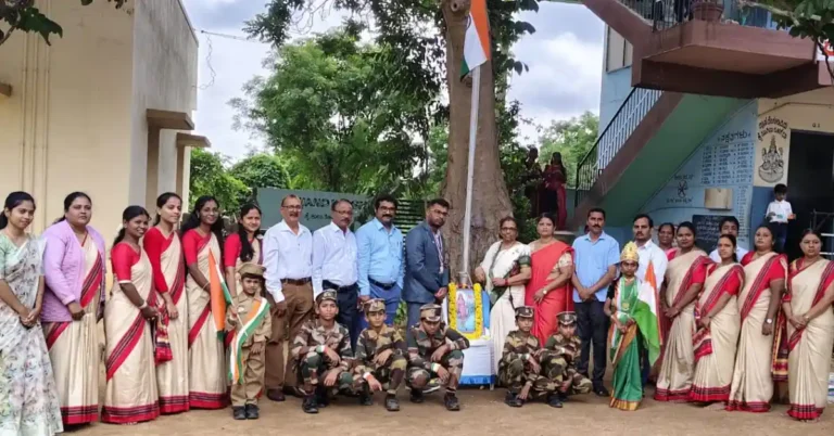 ಸ್ವಾತಂತ್ರ್ಯವು ಮಹಾತ್ಮರ ತ್ಯಾಗದ ಪ್ರತಿಫಲ, ತಂತ್ರಜ್ಞಾನದೊಂದಿಗೆ ಮೌಲ್ಯಗಳೂ ಬೇಕು : ರೋ. ಶಶಿಧರ್ ರಾವ್