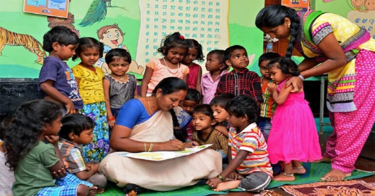 ಅಂಗನವಾಡಿ ಕಾರ್ಯಕರ್ತೆ ಮತ್ತು ಸಹಾಯಕಿ ಹುದ್ದೆಗಳಿಗೆ ಅರ್ಜಿ ಆಹ್ವಾನ