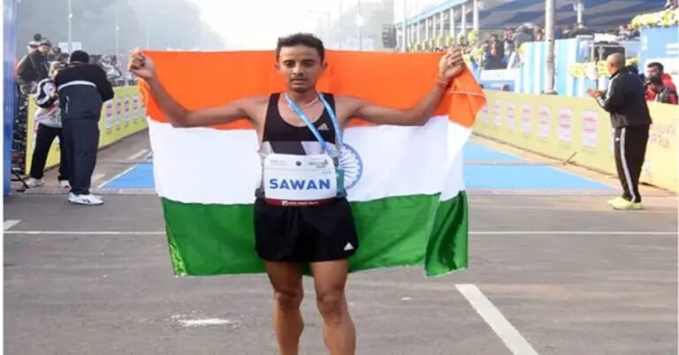 ಏಷ್ಯನ್ ಗೇಮ್ಸ್ 2026: 44 ವರ್ಷಗಳ ಬಳಿಕ ಮ್ಯಾರಥಾನ್‌ನಲ್ಲಿ ಭಾರತಕ್ಕೆ ಐತಿಹಾಸಿಕ ಬೆಳ್ಳಿ ಪದಕ ಗೆದ್ದ ಸಾವನ್ ಬರ್ವಾಲ್