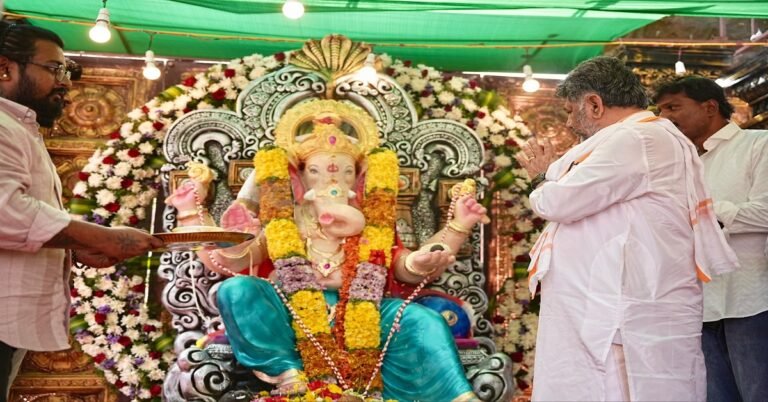 ಕನಕಪುರ ಕ್ಷೇತ್ರದ ವಿವಿಧ ಗ್ರಾಮಗಳಲ್ಲಿ ಪ್ರತಿಷ್ಠಾಪಿಸಿದ್ದ ಗಣೇಶನ ದರ್ಶನ ಪಡೆದ ಸಿಎಂ ಡಿ.ಕೆ ಶಿವಕುಮಾರ್