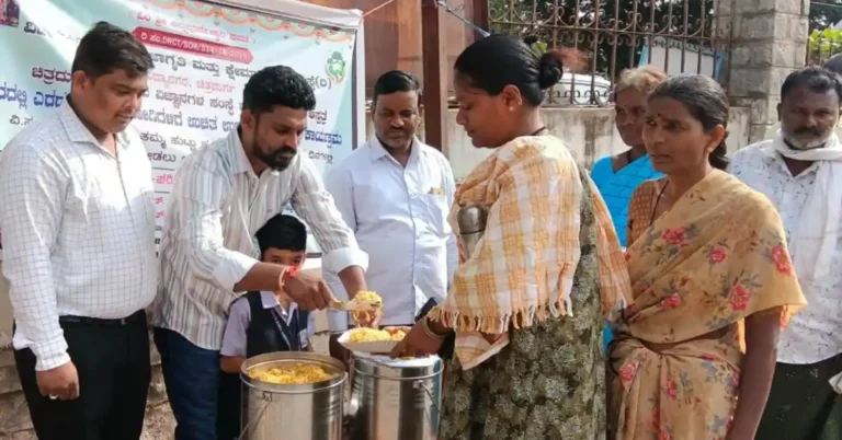 ಚಿತ್ರದುರ್ಗ | ರೋಗಿಗಳಿಗೆ ಉಪಹಾರ ವಿತರಣೆ