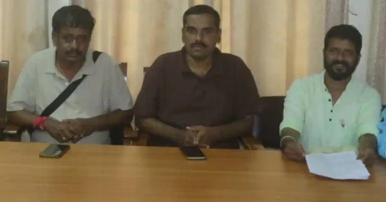 ಬೇಡಿಕೆಗಳ ಈಡೇರಿಕೆಗೆ ಆಗ್ರಹ; ಚಿತ್ರದುರ್ಗದಿಂದ 1,500ಕ್ಕೂ ಹೆಚ್ಚು ಕಾರ್ಮಿಕರು ‘ವಿಧಾನಸೌಧ ಚಲೋ’