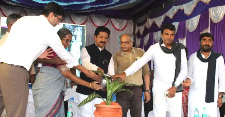 ಜನರ ಮನೆ ಬಾಗಿಲಿಗೆ ಸರ್ಕಾರ : ಪ್ರಜಾಸೇವಾ ಆಂದೋಲನಕ್ಕೆ ಸಚಿವ ಟಿ. ರಘುಮೂರ್ತಿ ಚಾಲನೆ