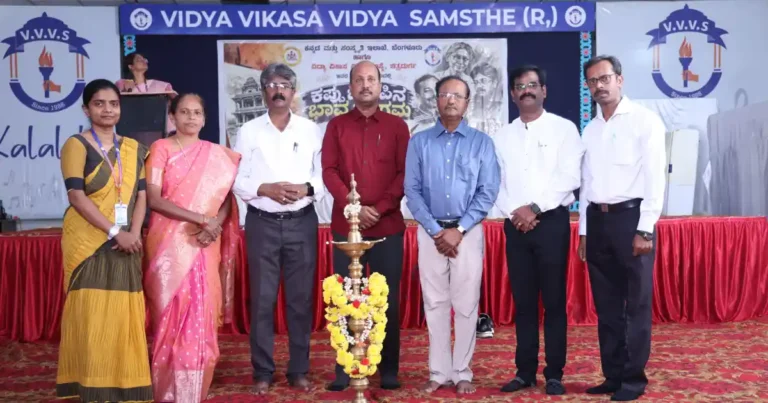 ಚಿತ್ರದುರ್ಗ : ವಿದ್ಯಾ ವಿಕಾಸ ವಿದ್ಯಾ ಸಂಸ್ಥೆಯಲ್ಲಿ “ಕಪ್ಪು ಬಿಳುಪಿನ ಭಾವ ಸಂಗಮ”: ಚಾರ್ಕೋಲ್ ಆರ್ಟ್ ಸ್ಪರ್ಧೆ ಗೆ   ಚಾಲನೆ
