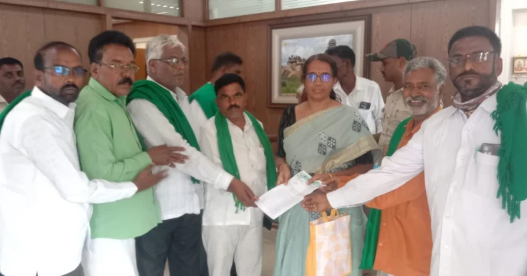 ಪಡಿತರ ವಿತರಣೆಯಲ್ಲಿ ಲೋಪ, ಪ್ರಶ್ನಿಸಿದವರ ಮೇಲೆ ಸುಳ್ಳು ಕೇಸ್: ನ್ಯಾಯಬೆಲೆ ಅಂಗಡಿ ವಿರುದ್ಧ ಡಿಸಿಗೆ ಮನವಿ